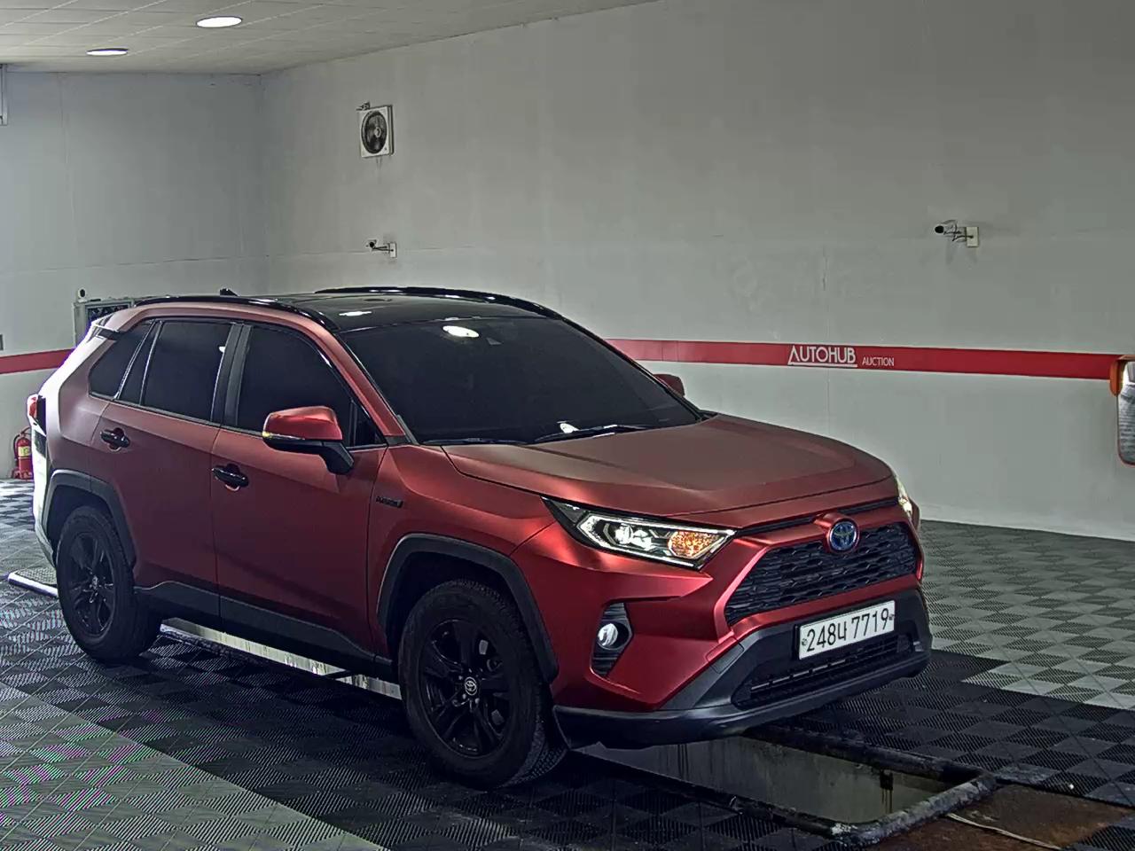 2020 - toyota rav4