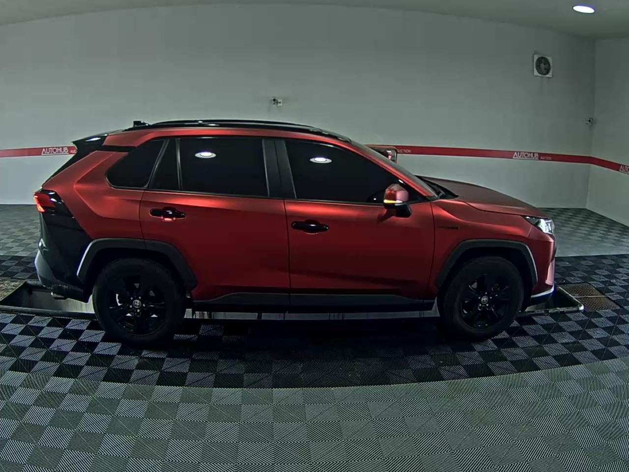 2020 - toyota rav4