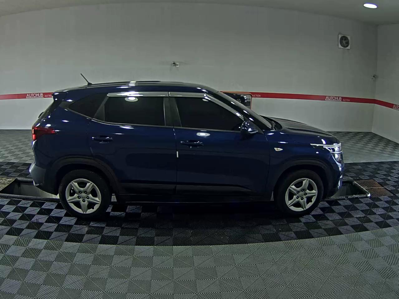 2021 - kia seltos