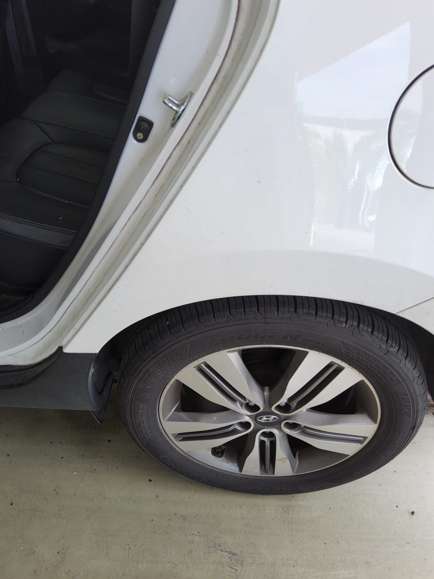 2014 - hyundai tucson