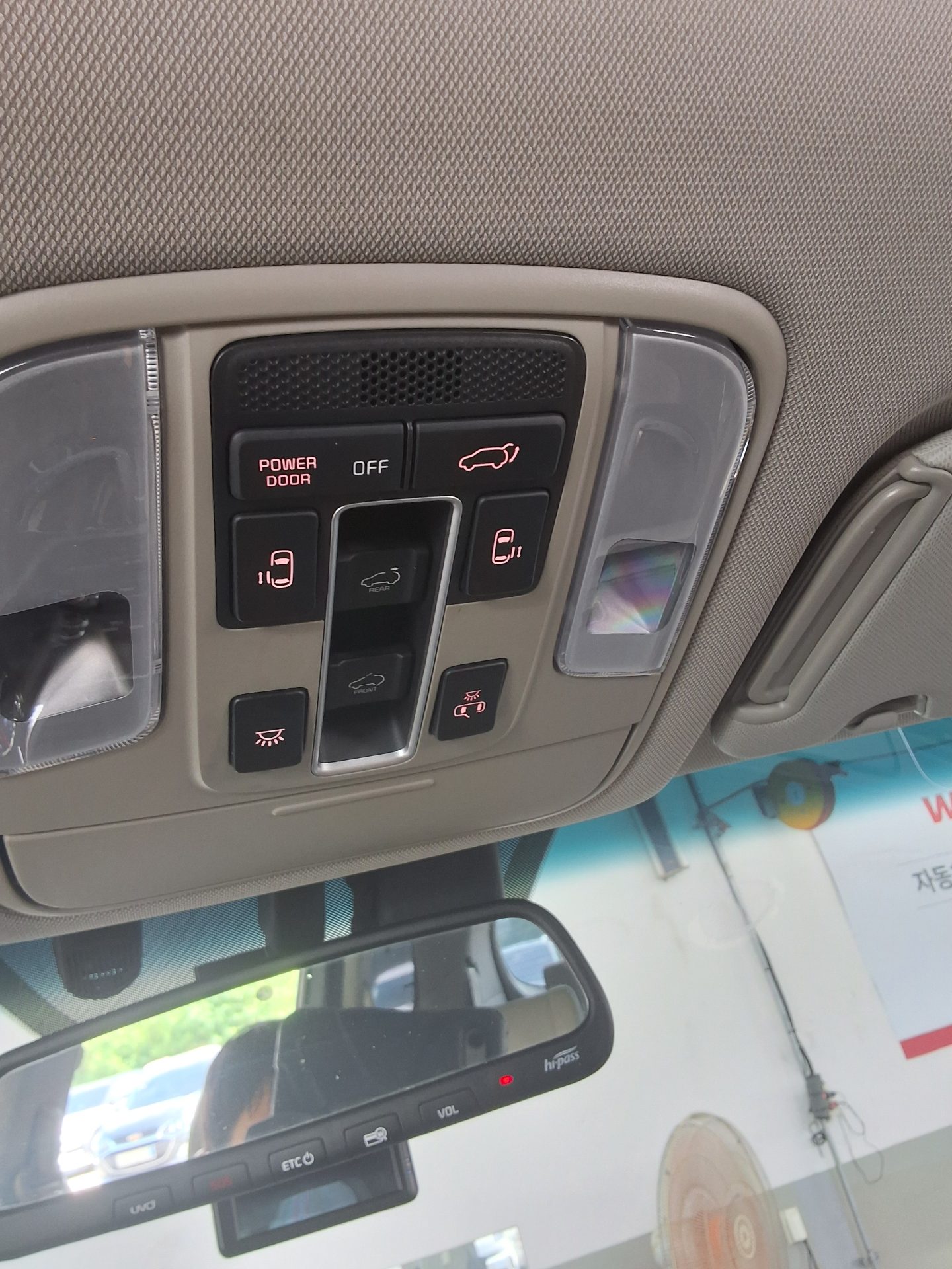 2019 - kia carnival