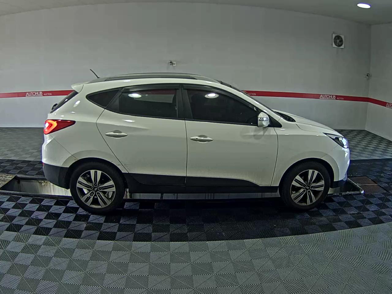 2014 - hyundai tucson