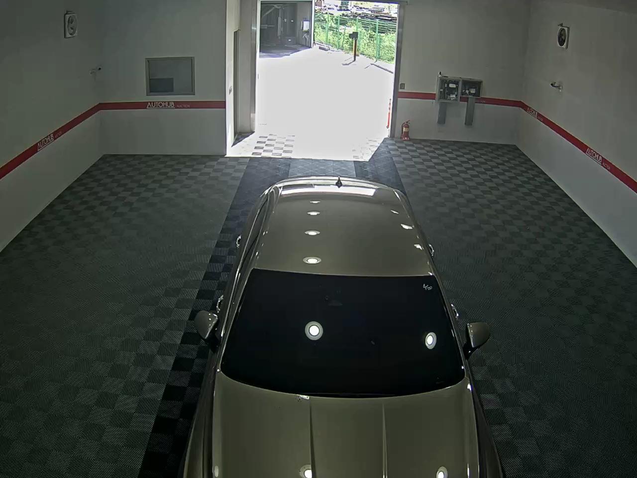 2021 - genesis g80