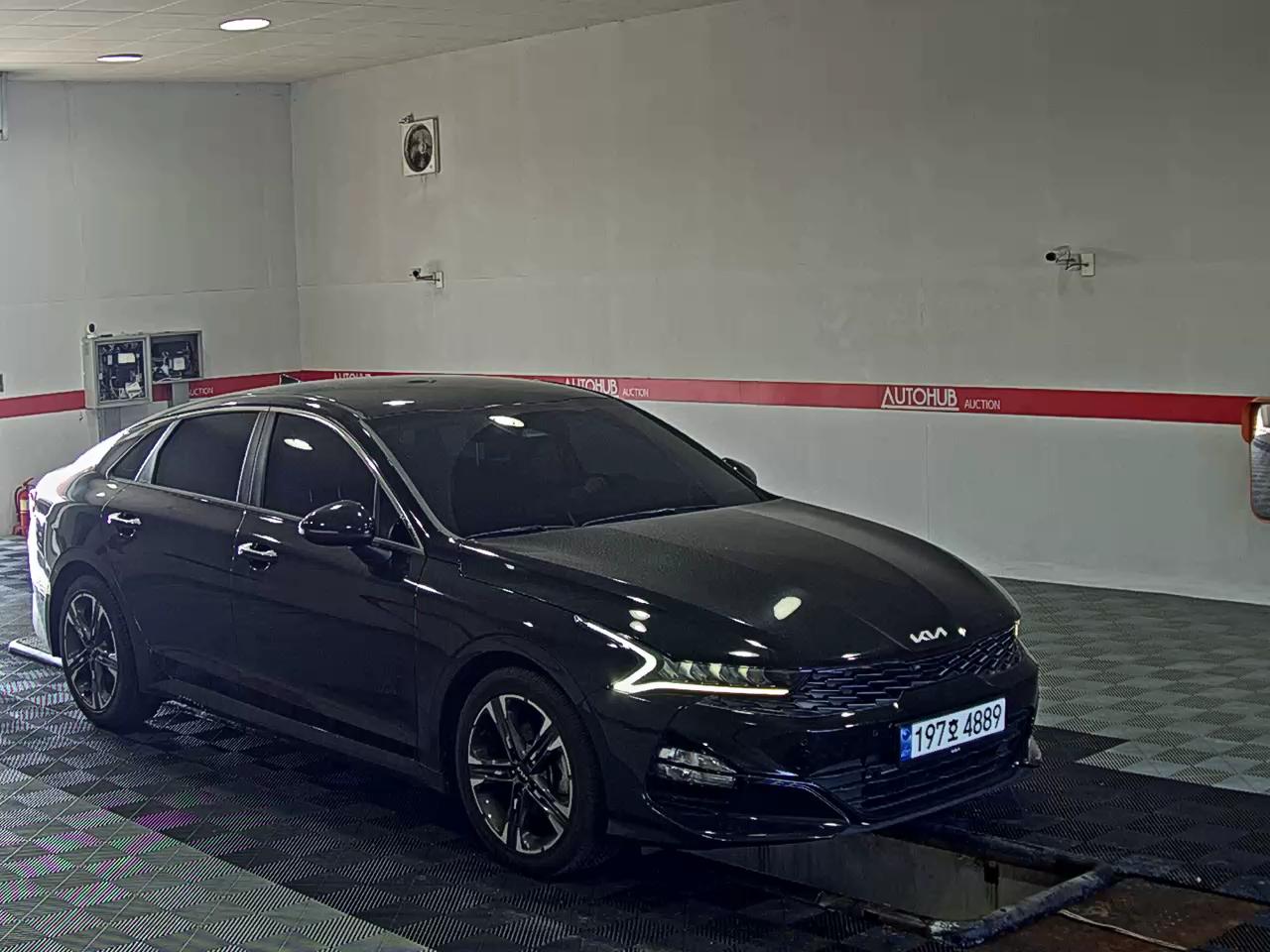 2022 - kia k5