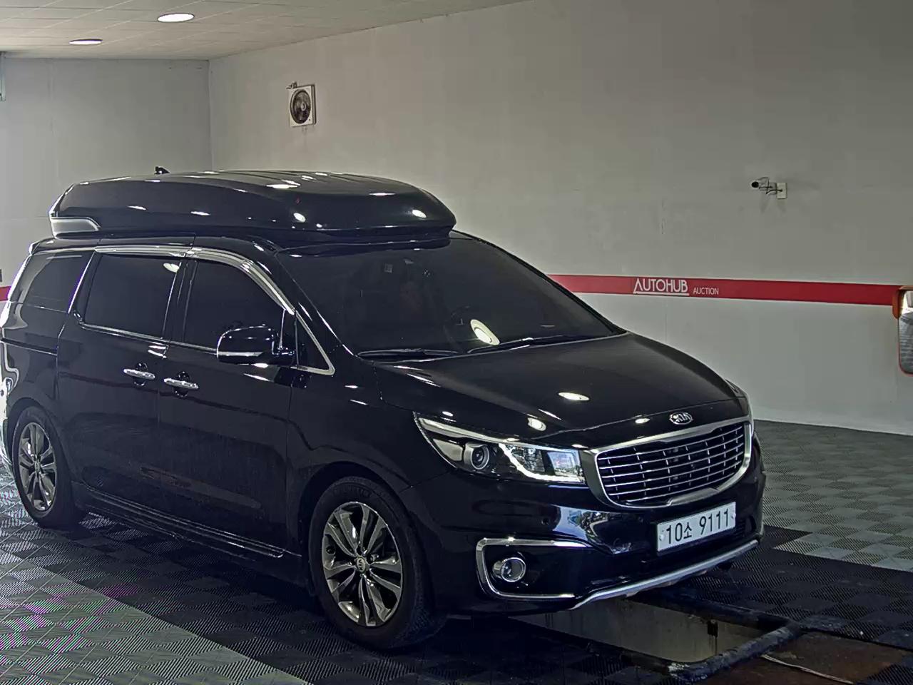 2018 - kia carnival