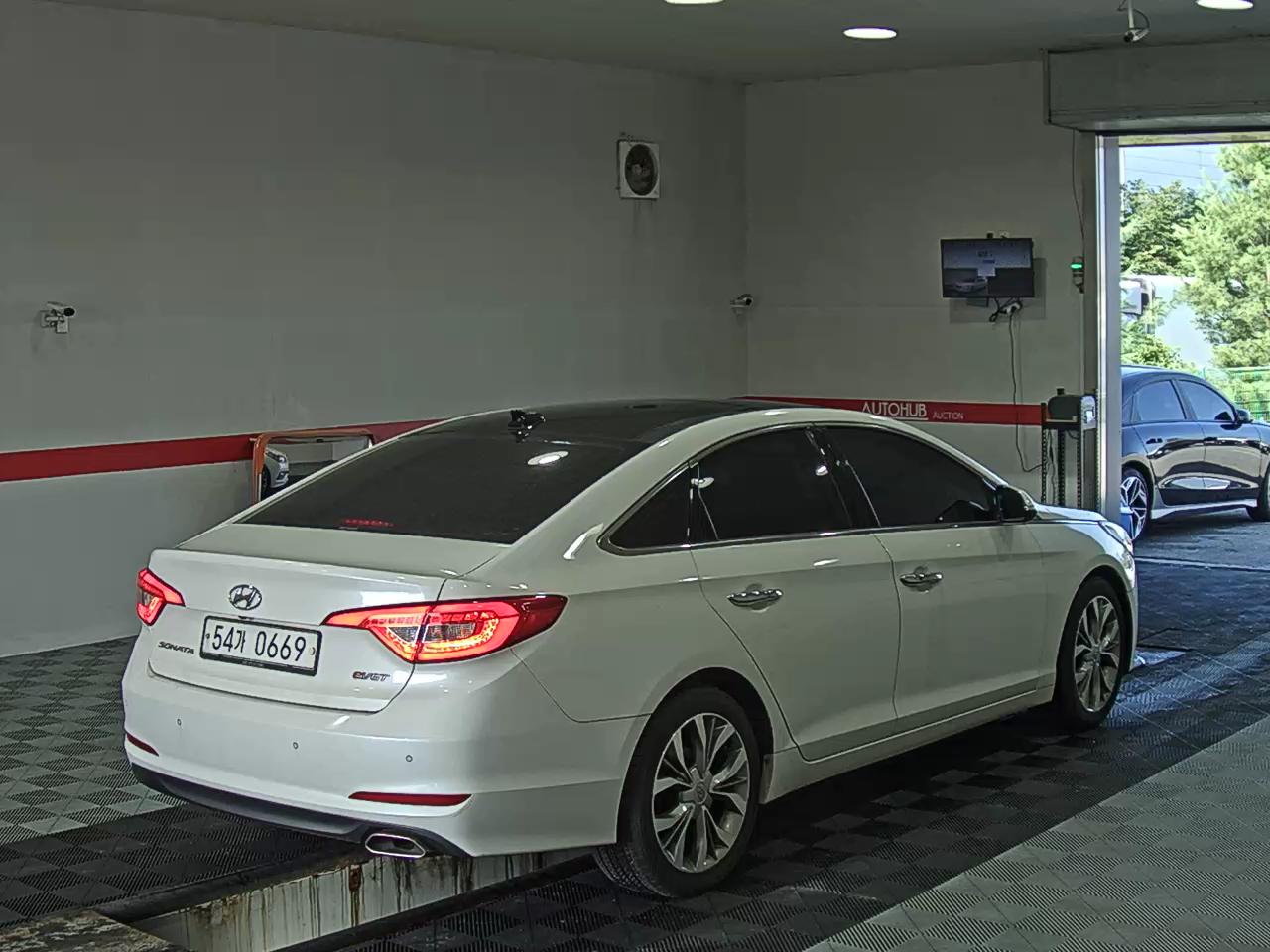 2016 - hyundai sonata