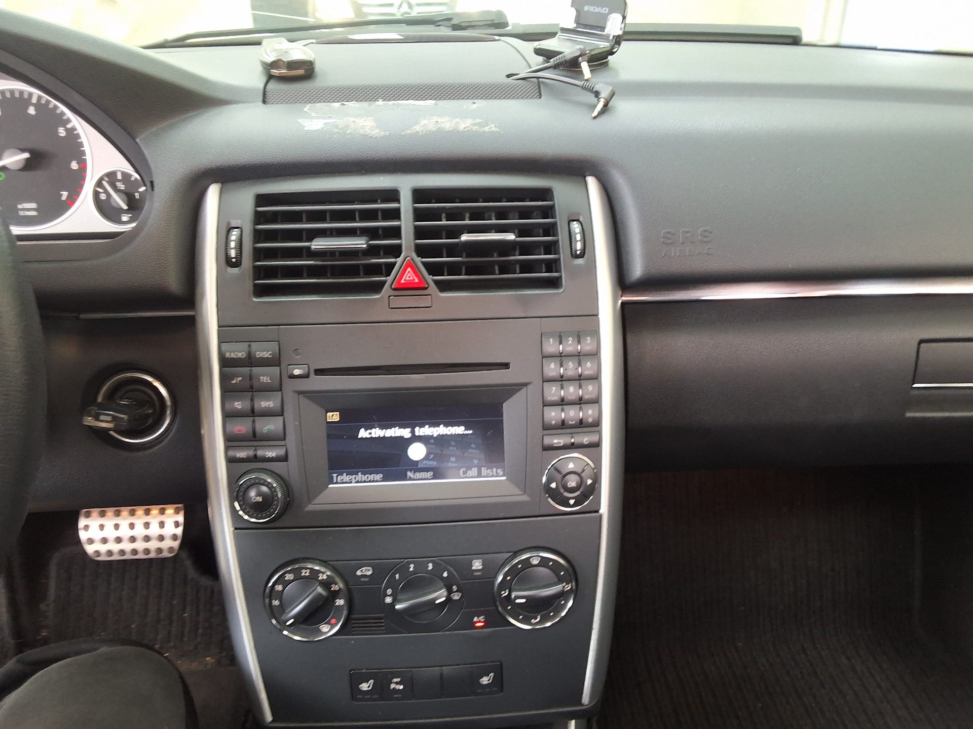 2011 - mercedes-benz b200
