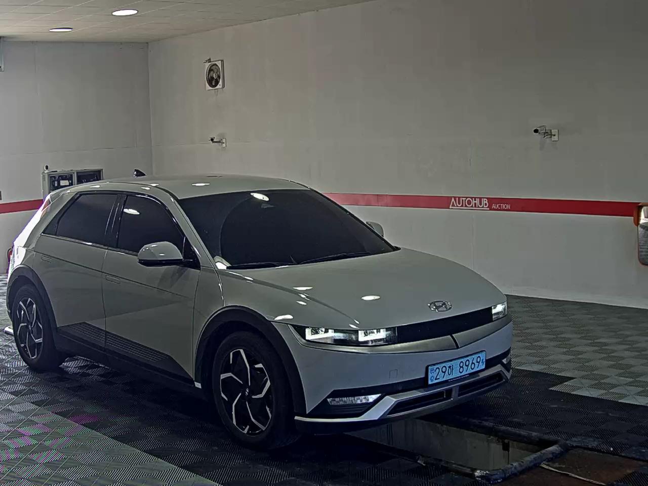 هيونداي Ioniq 2022 — صورة 11