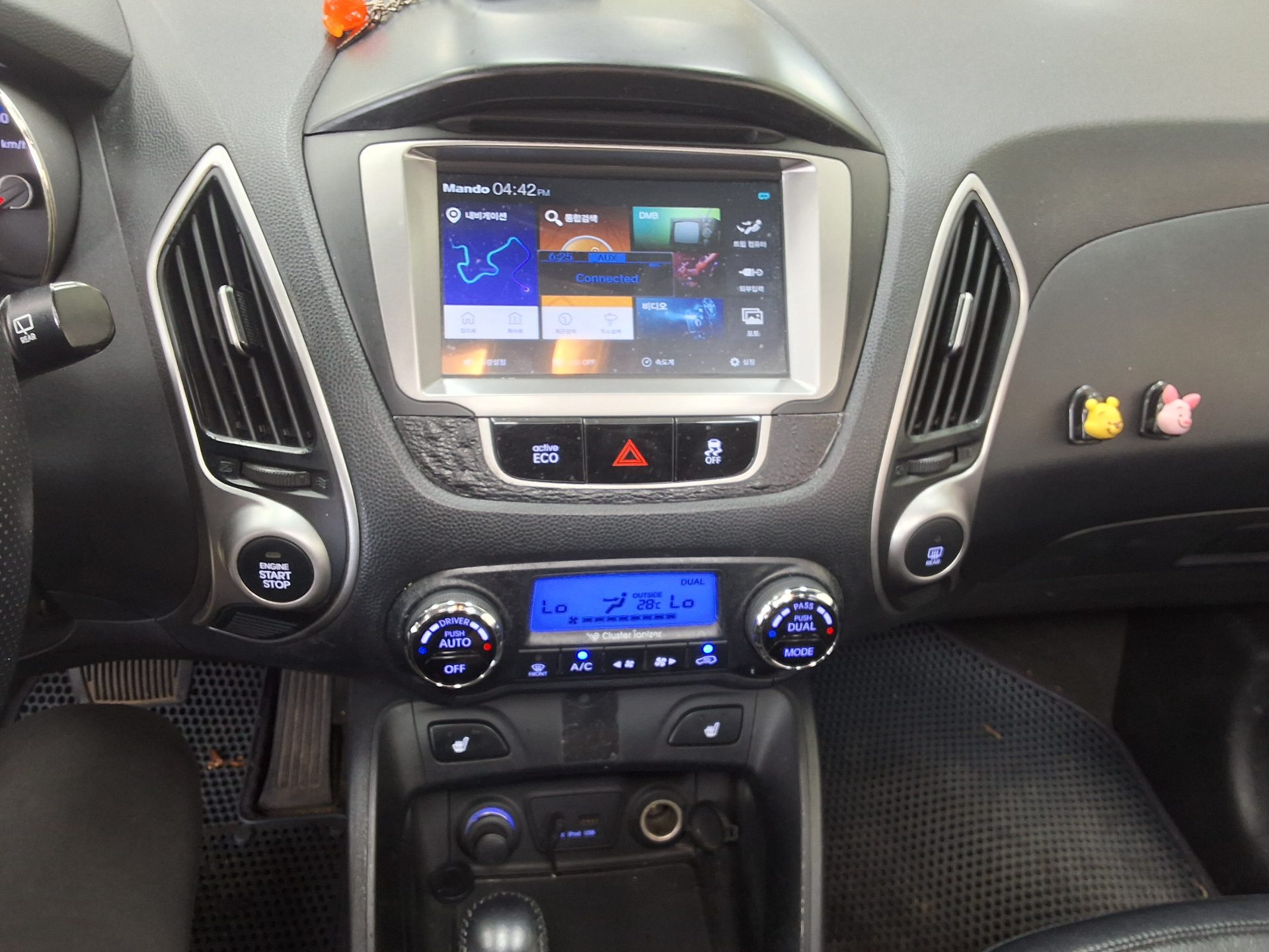 2012 - hyundai tucson