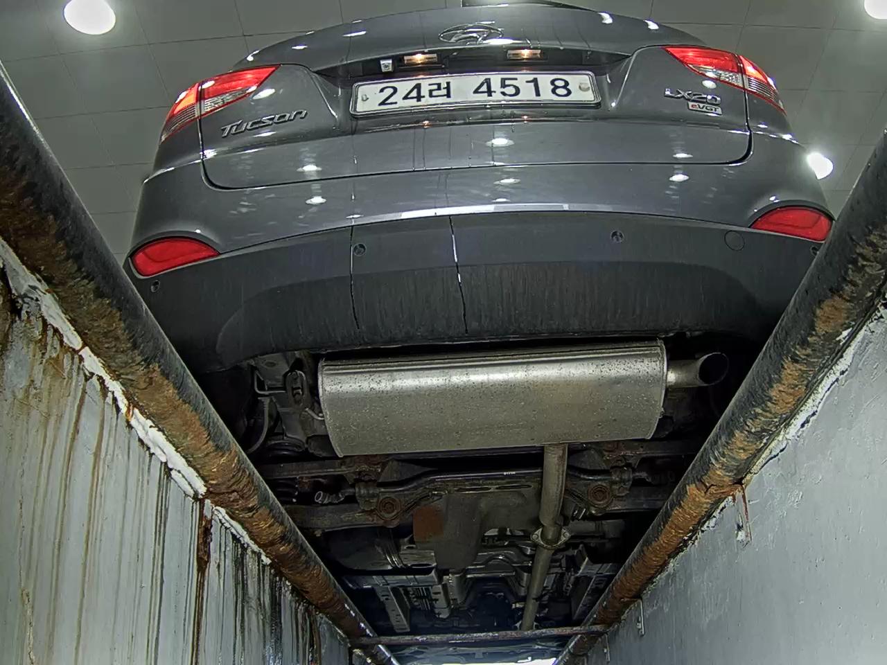 2012 - hyundai tucson