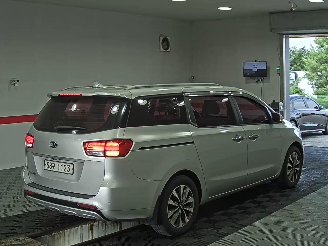 2015 - kia carnival