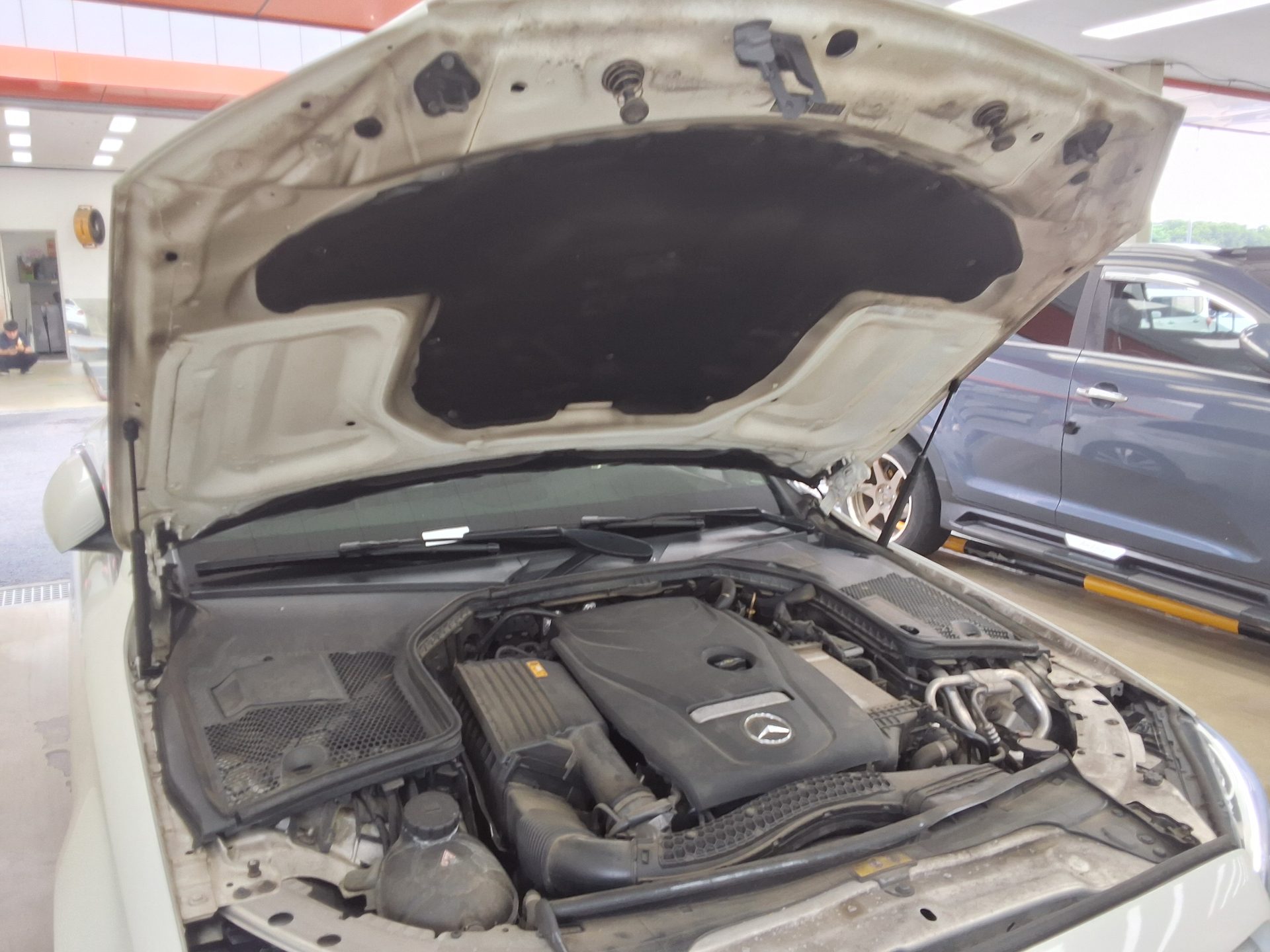 مرسيدس بنز C Class (4Th Gen) C200 Avantgarde 2018 c200