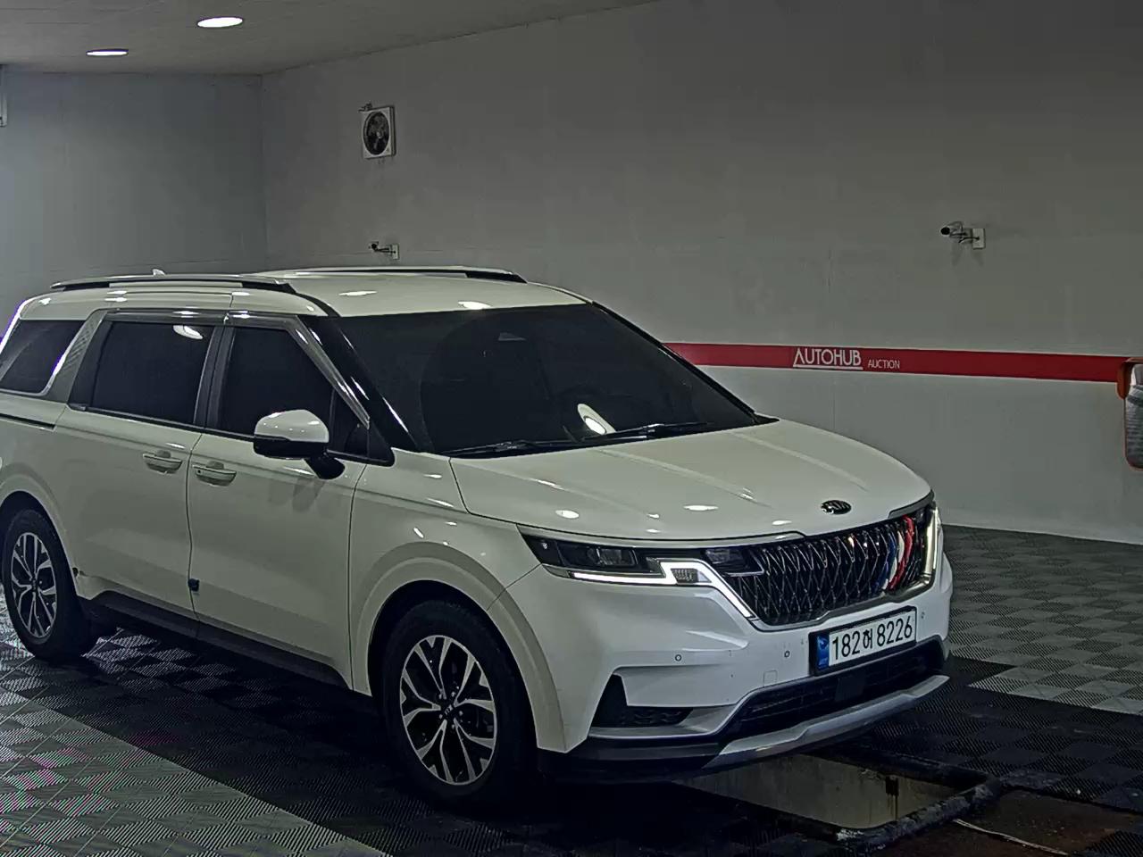 2021 - kia carnival
