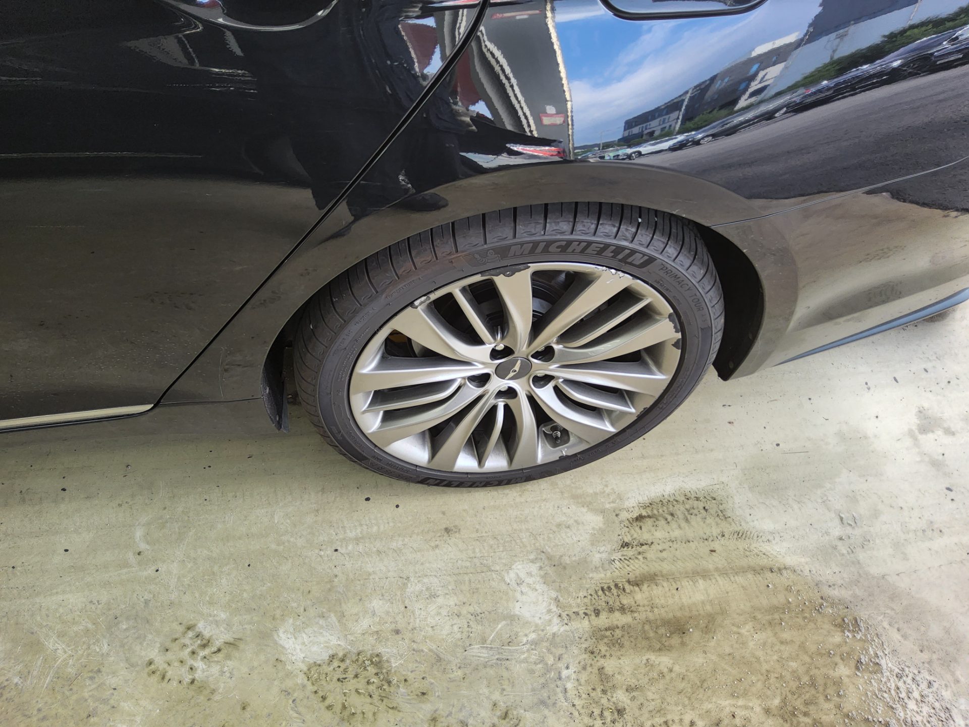 2016 - hyundai g330