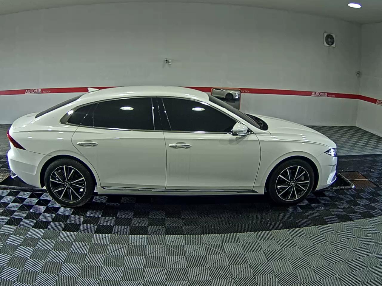 2022 - hyundai grandeur