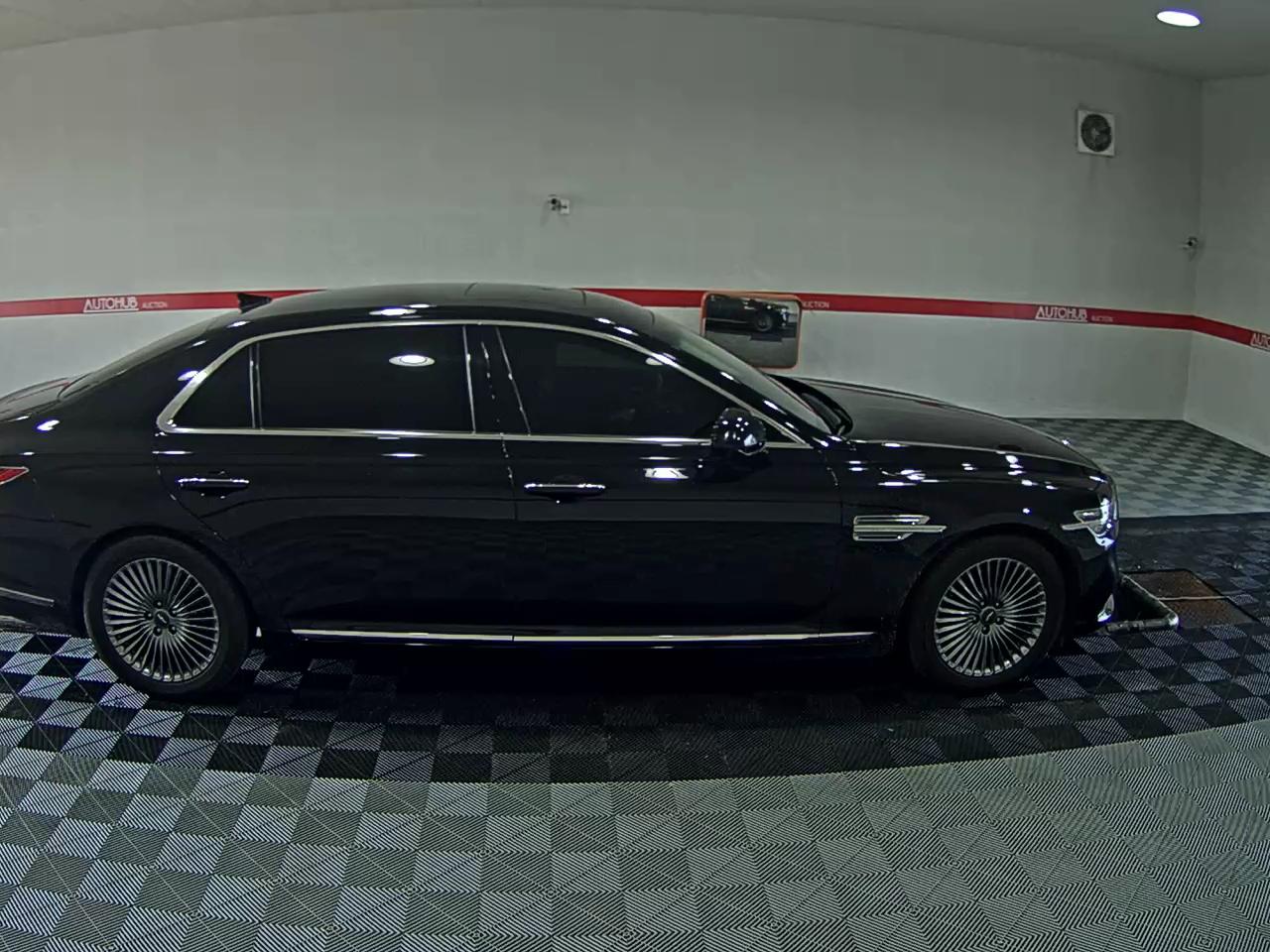 2019 - genesis g90