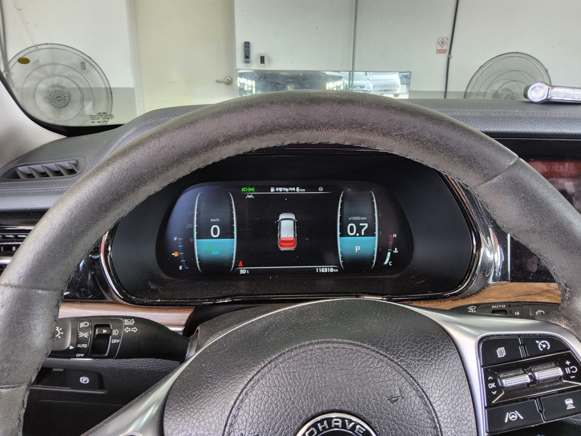 2021 - kia mohave