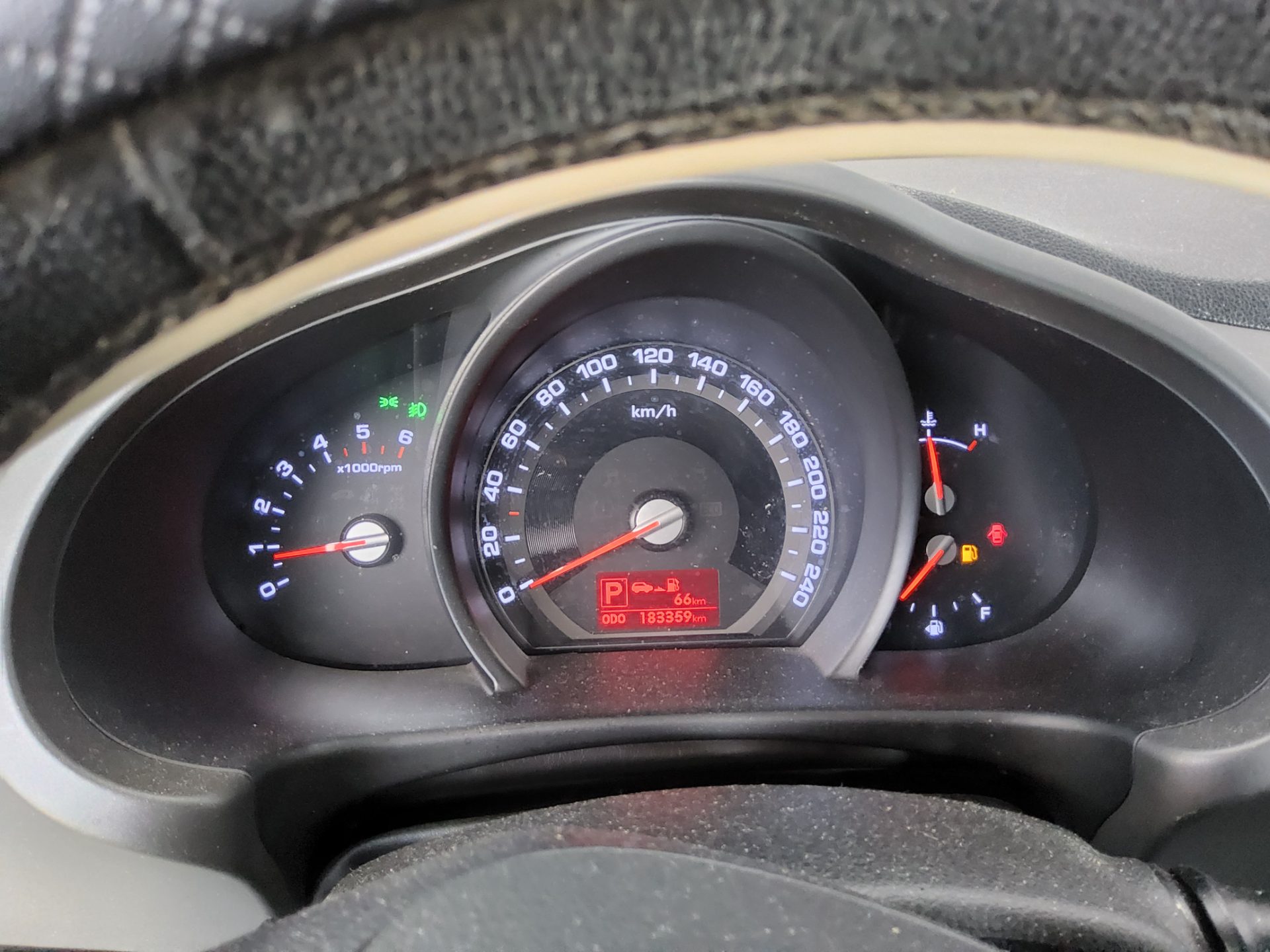 2012 - kia sportage