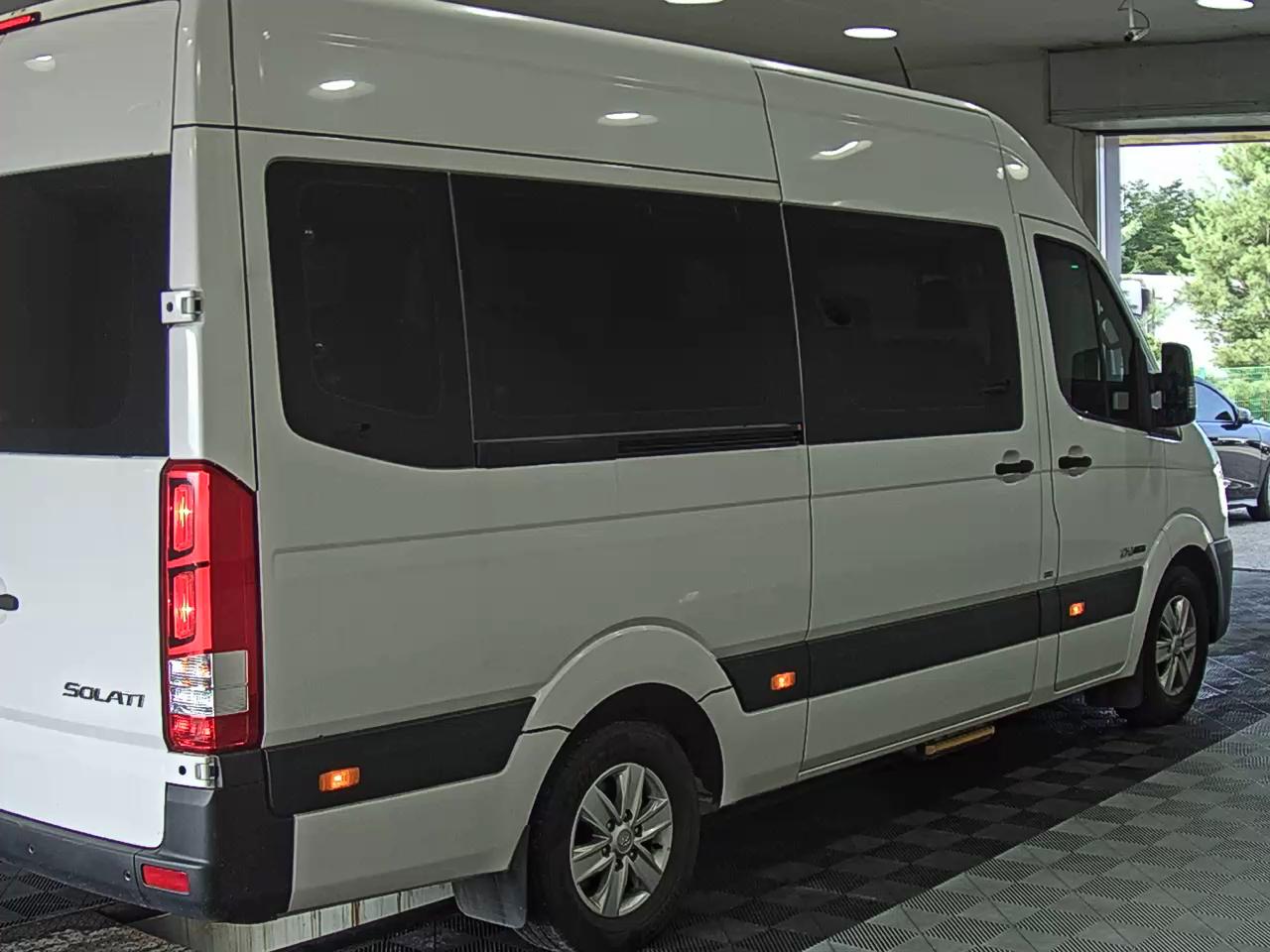 2022 - hyundai solati