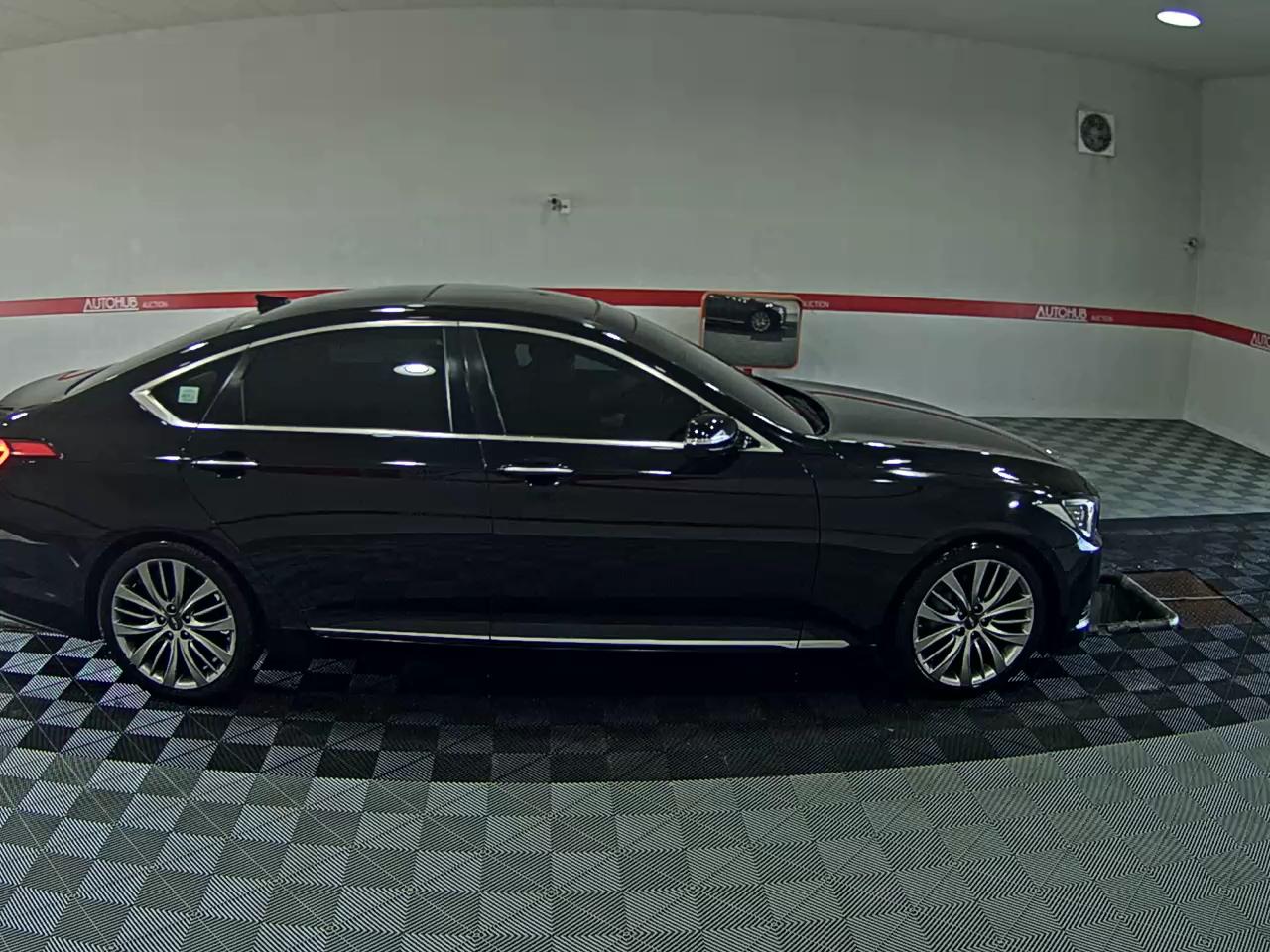 2016 - hyundai g330