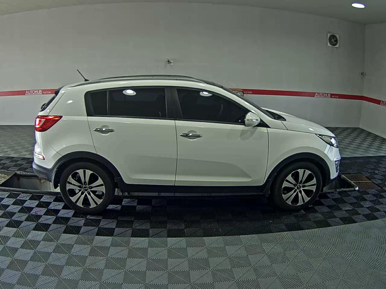 2012 - kia sportage