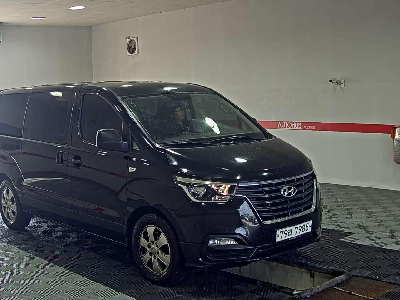 2020 - hyundai grand starex