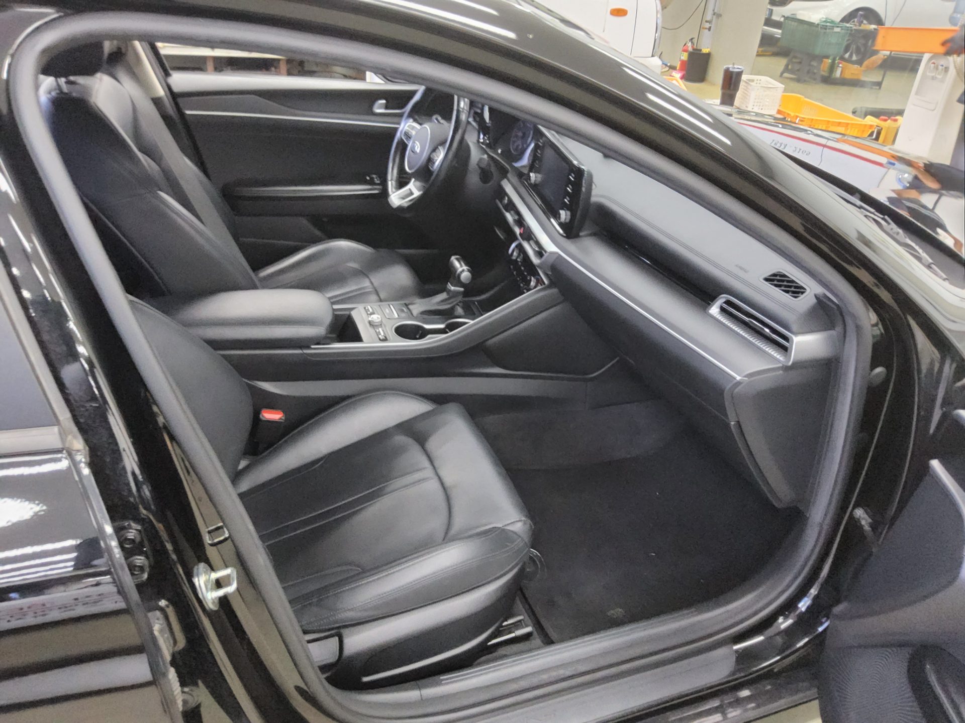 2020 - kia k5