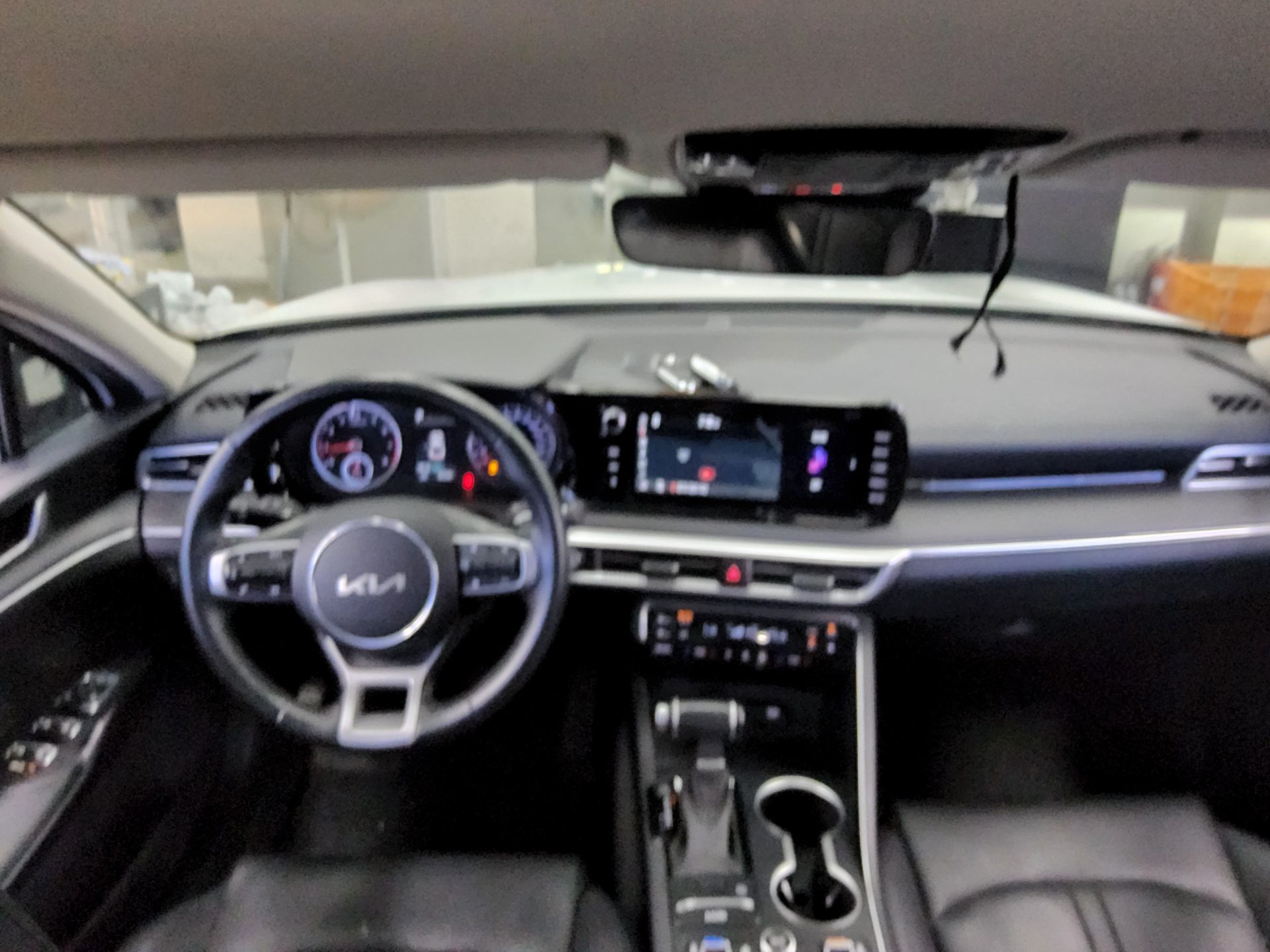 2023 - kia k5