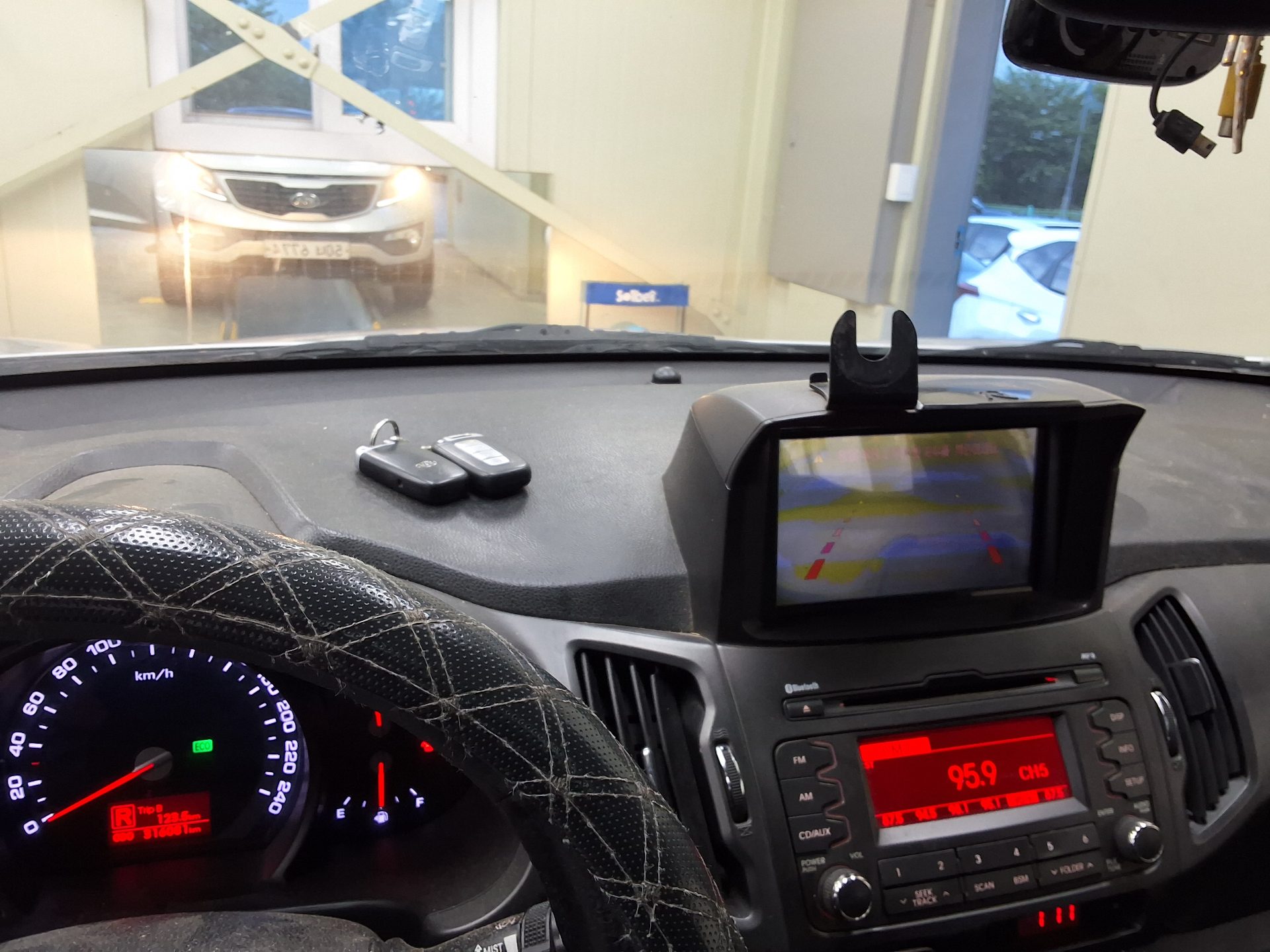 2012 - kia sportage