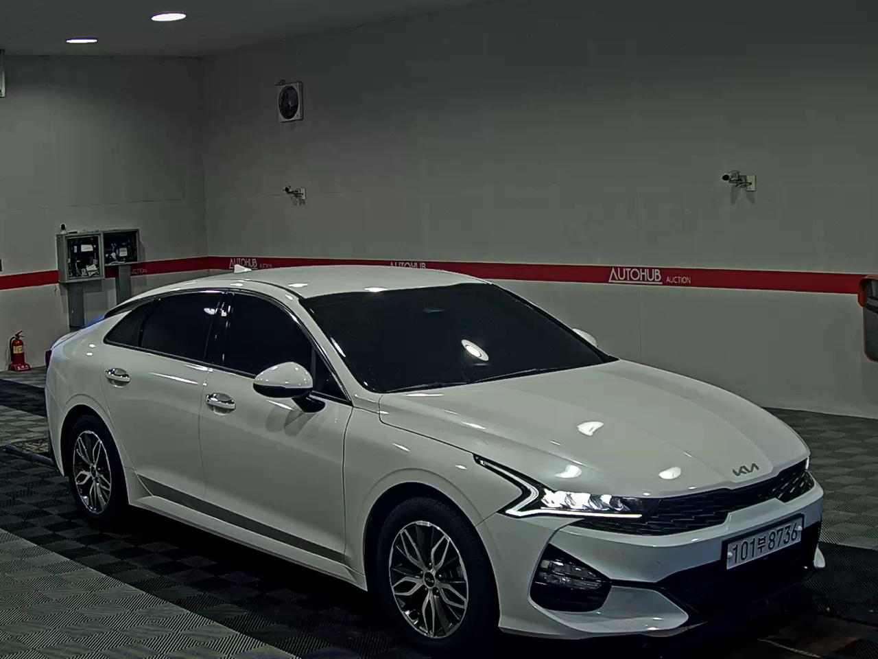 2023 - kia k5