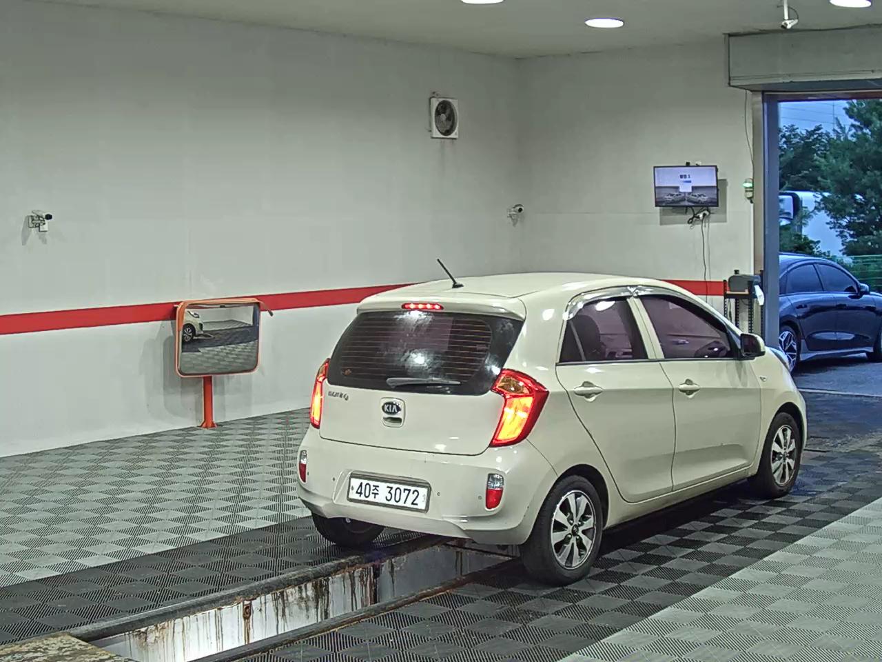 2013 - kia morning