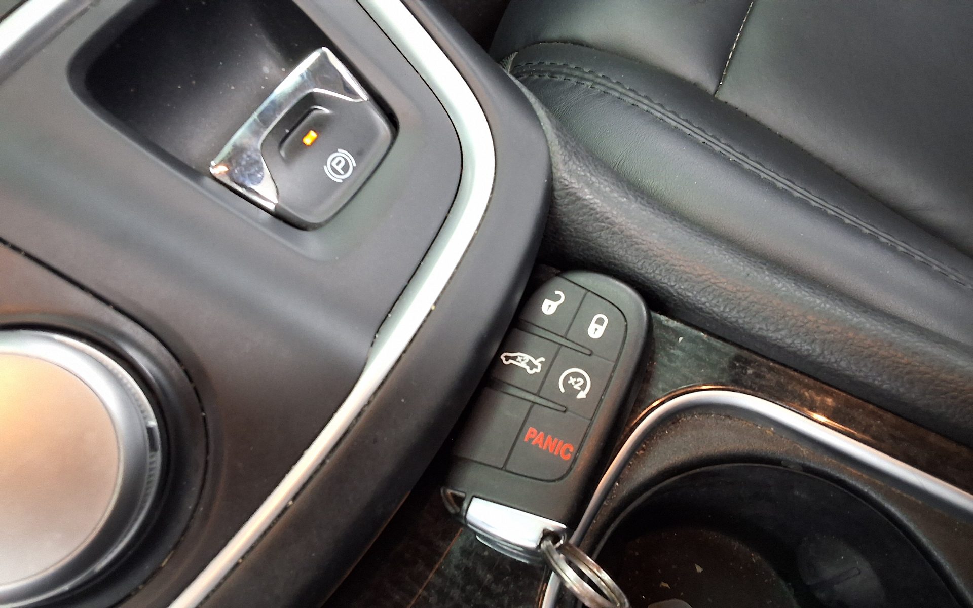 2015 - chrysler chrysler 200