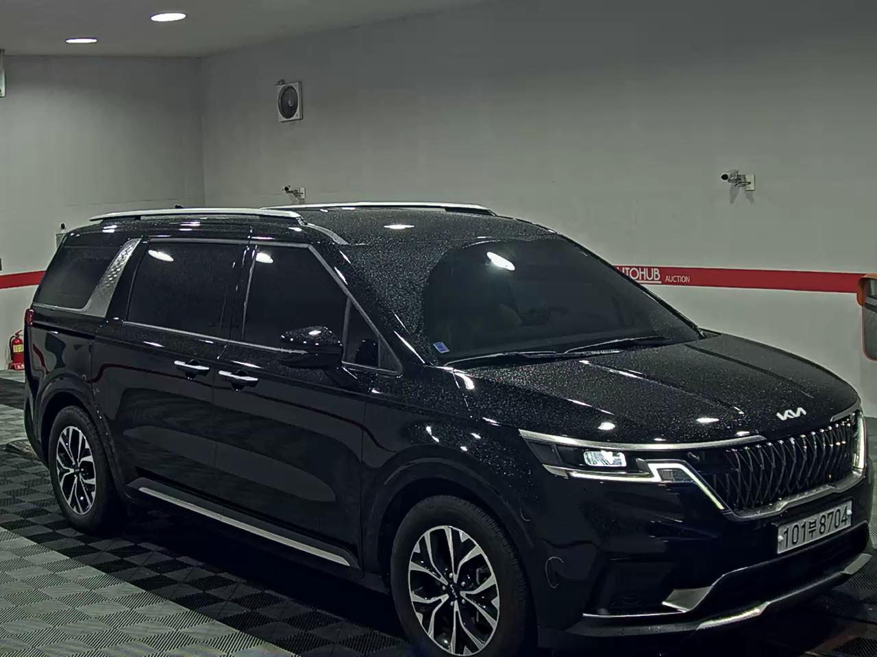 2023 - kia carnival