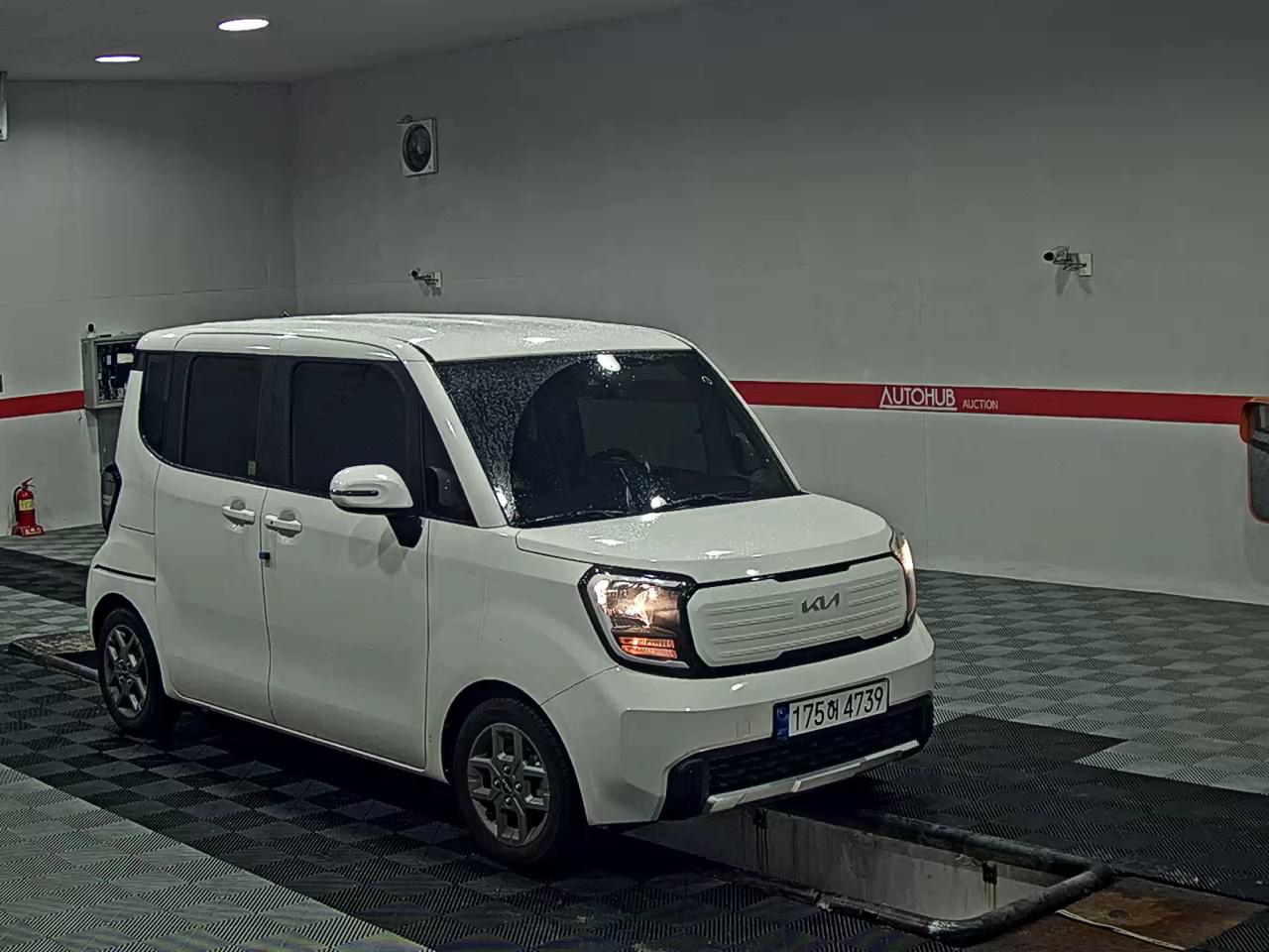 2023 - kia ray