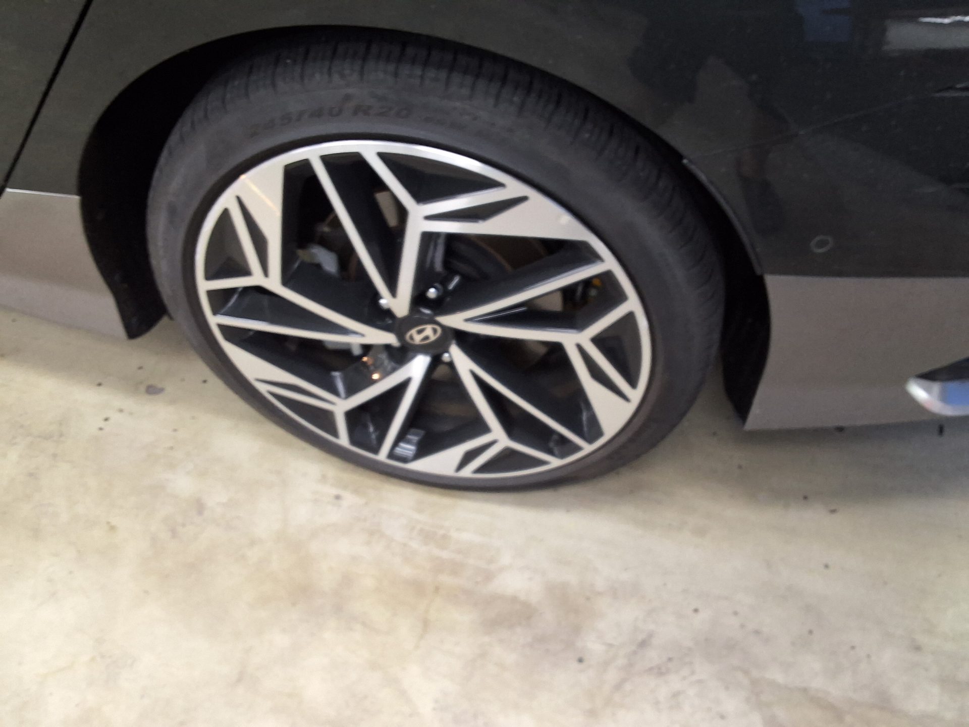 2023 - hyundai ioniq