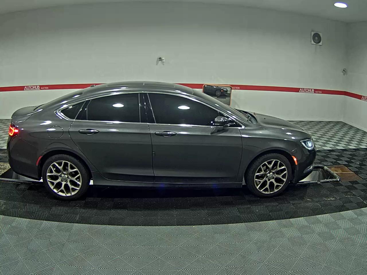 2015 - chrysler chrysler 200