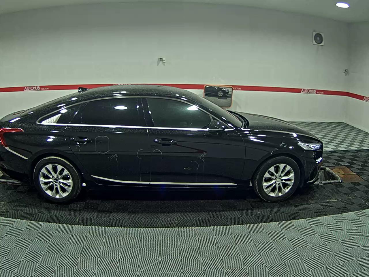 2023 - kia k8