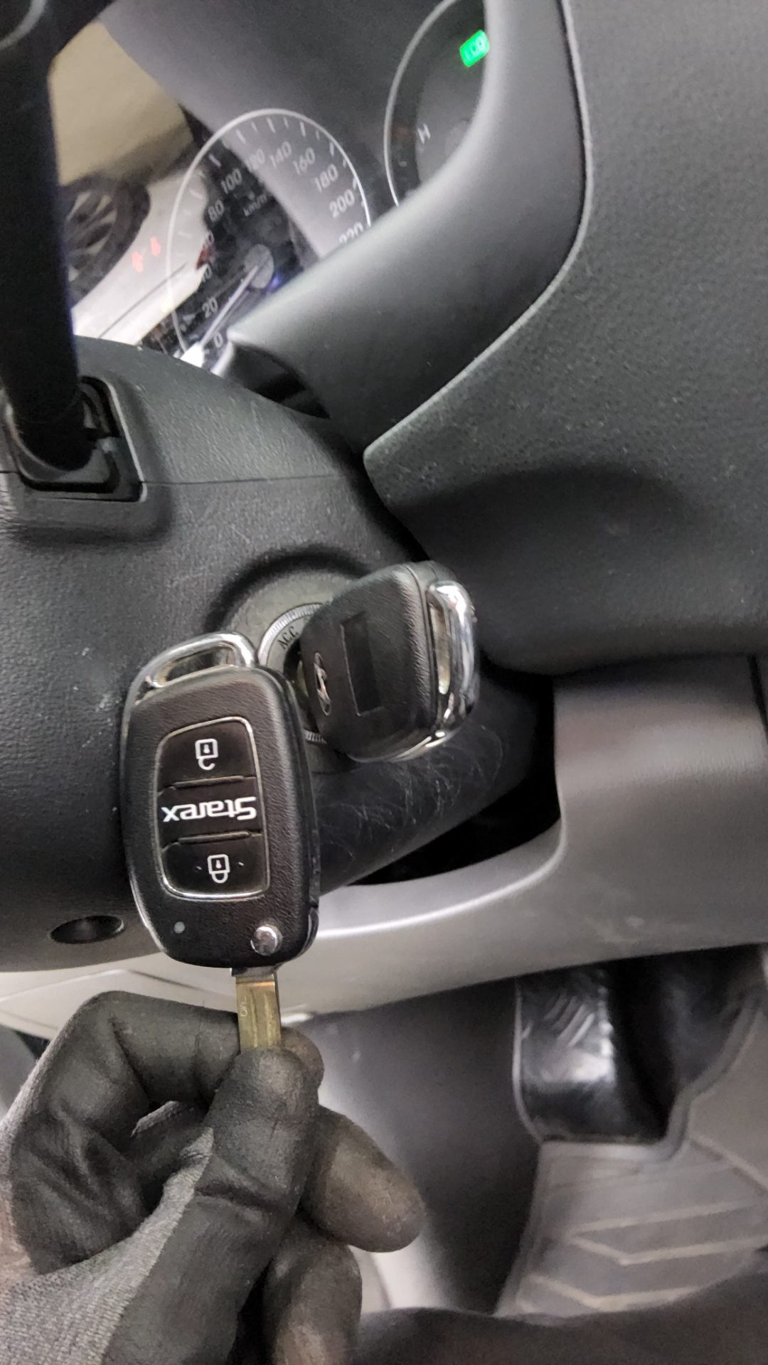 2021 - hyundai grand starex