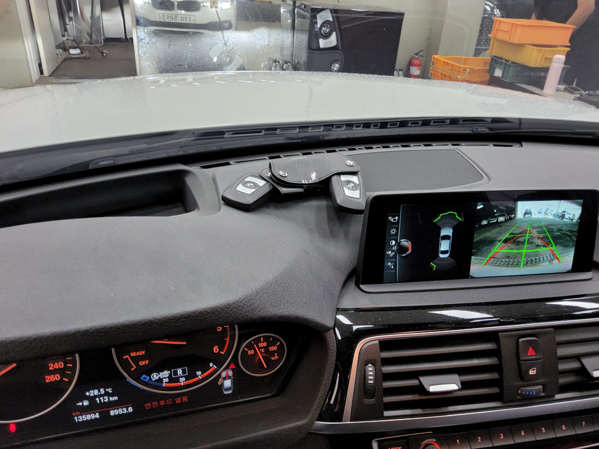 بي إم دبليو 3 Series (6Th Gen) 320D 2017 320d