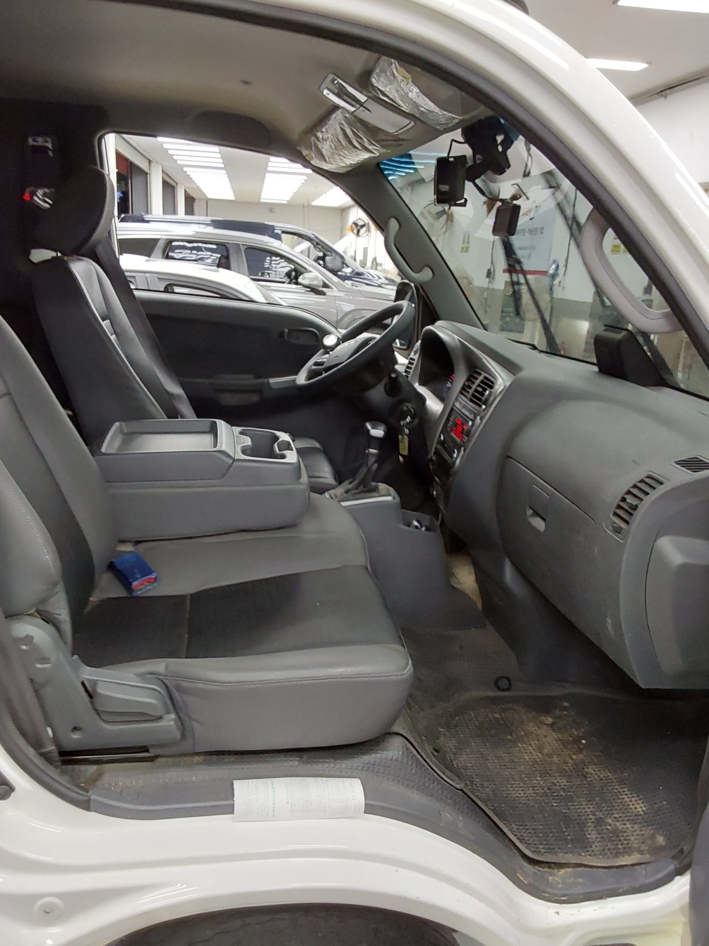 2025 - kia truck