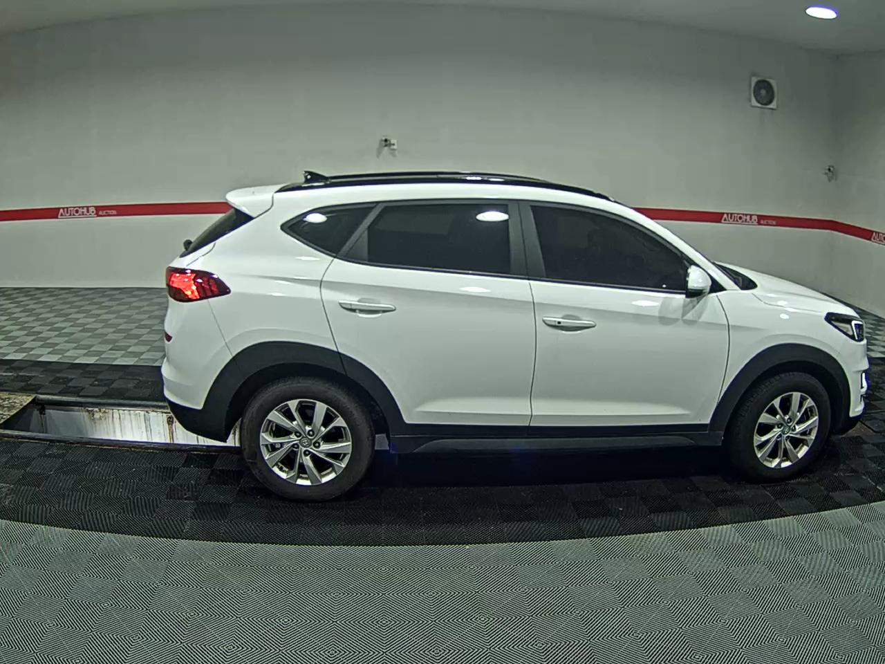 2020 - hyundai tucson