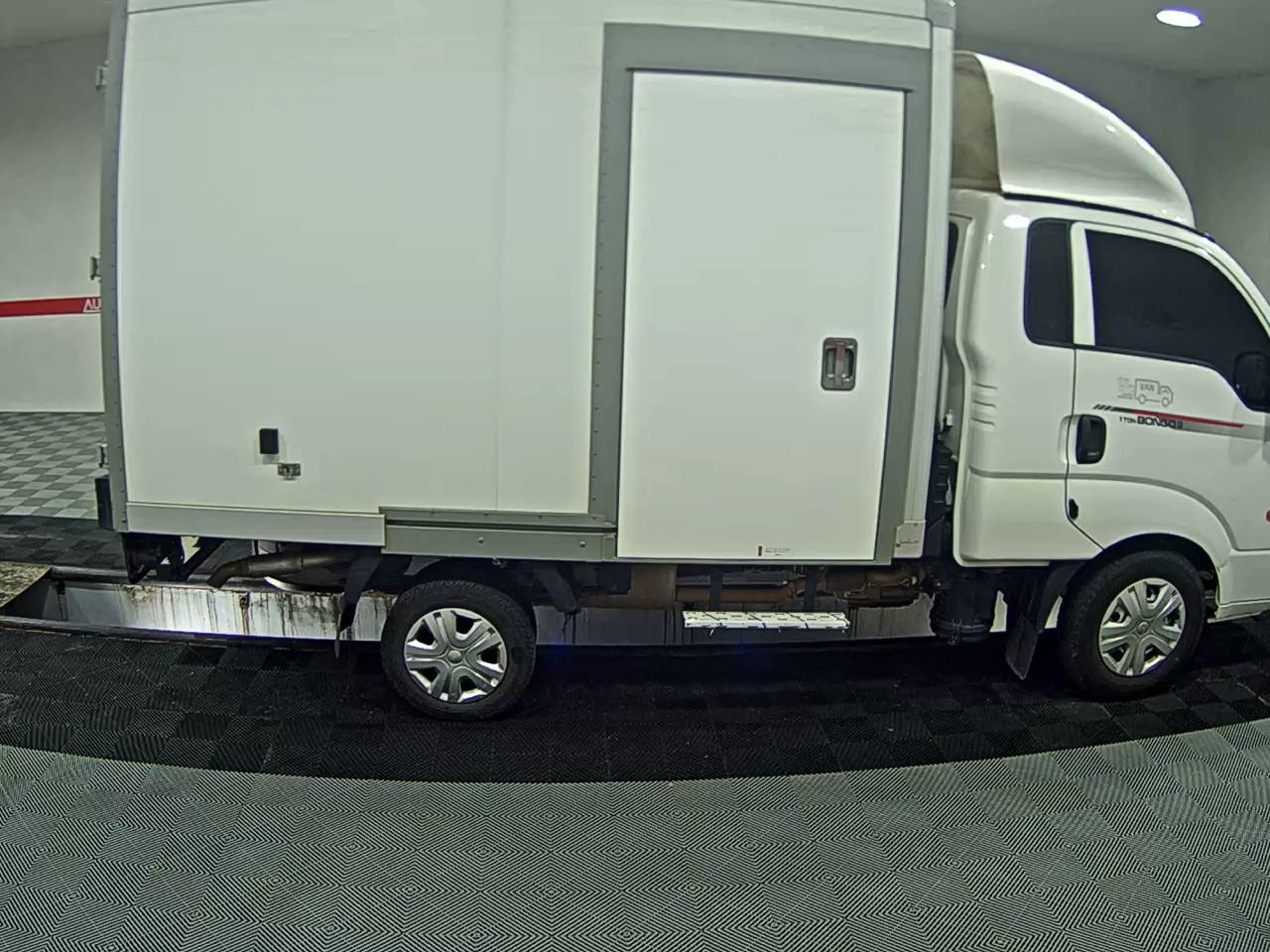 2025 - kia truck