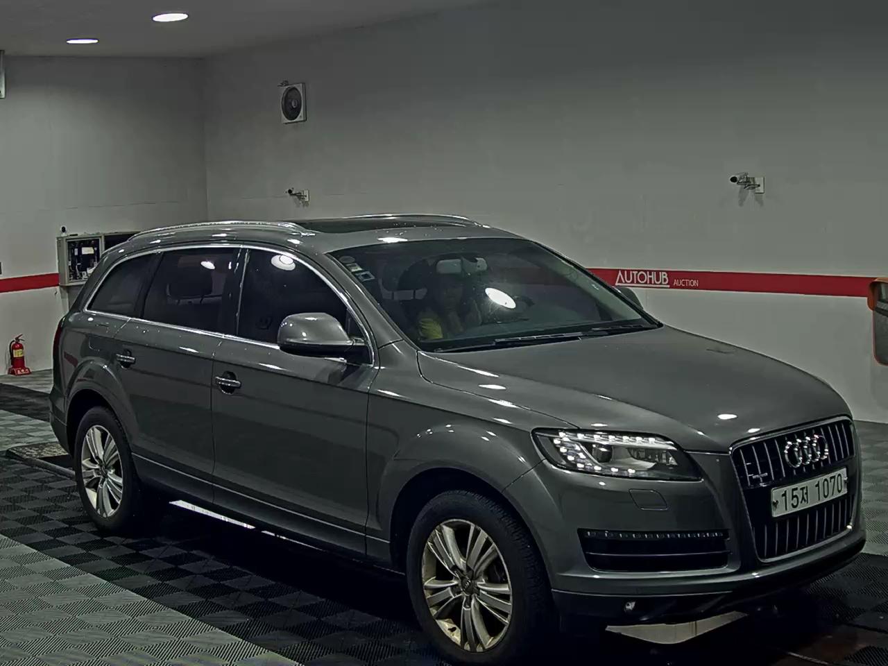 2010 - audi q7