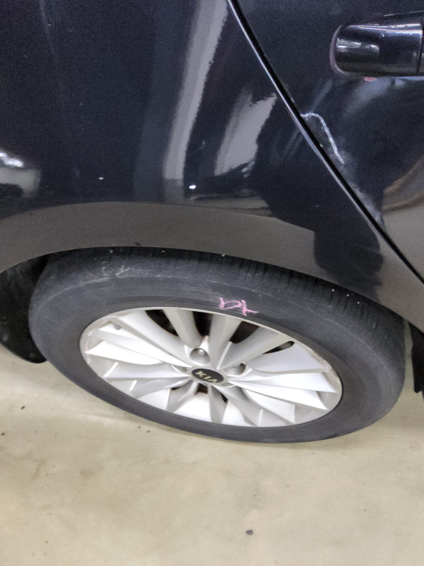 2017 - kia k7