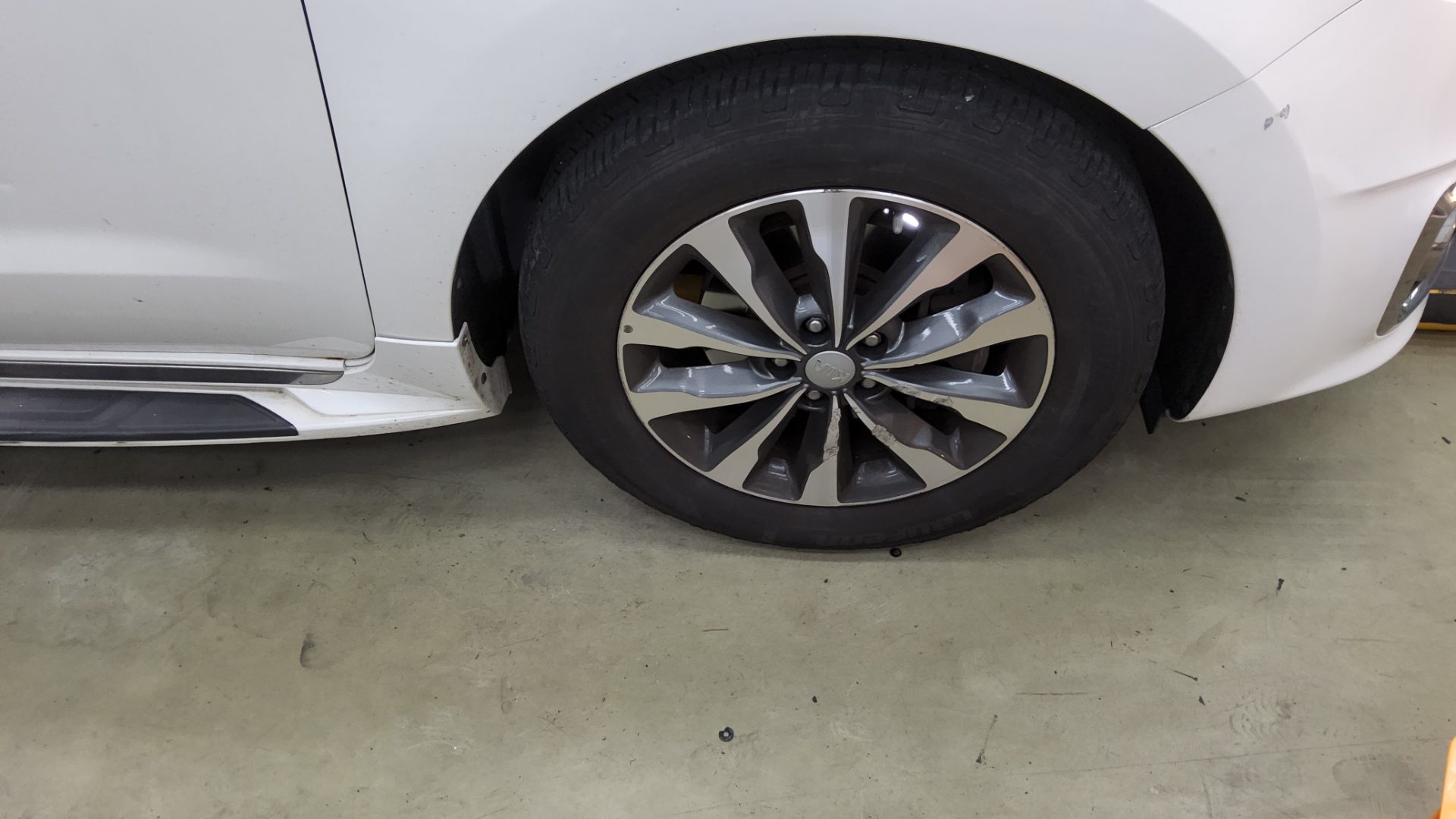 2016 - kia carnival