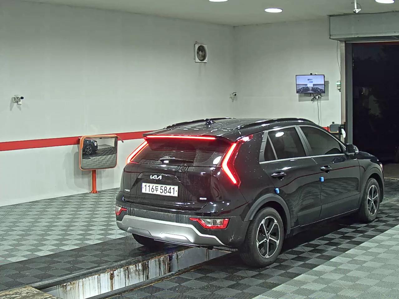2022 - kia niro