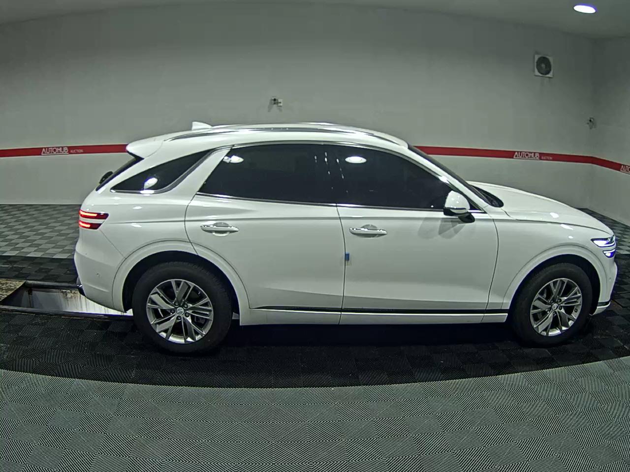 2026 - genesis gv70