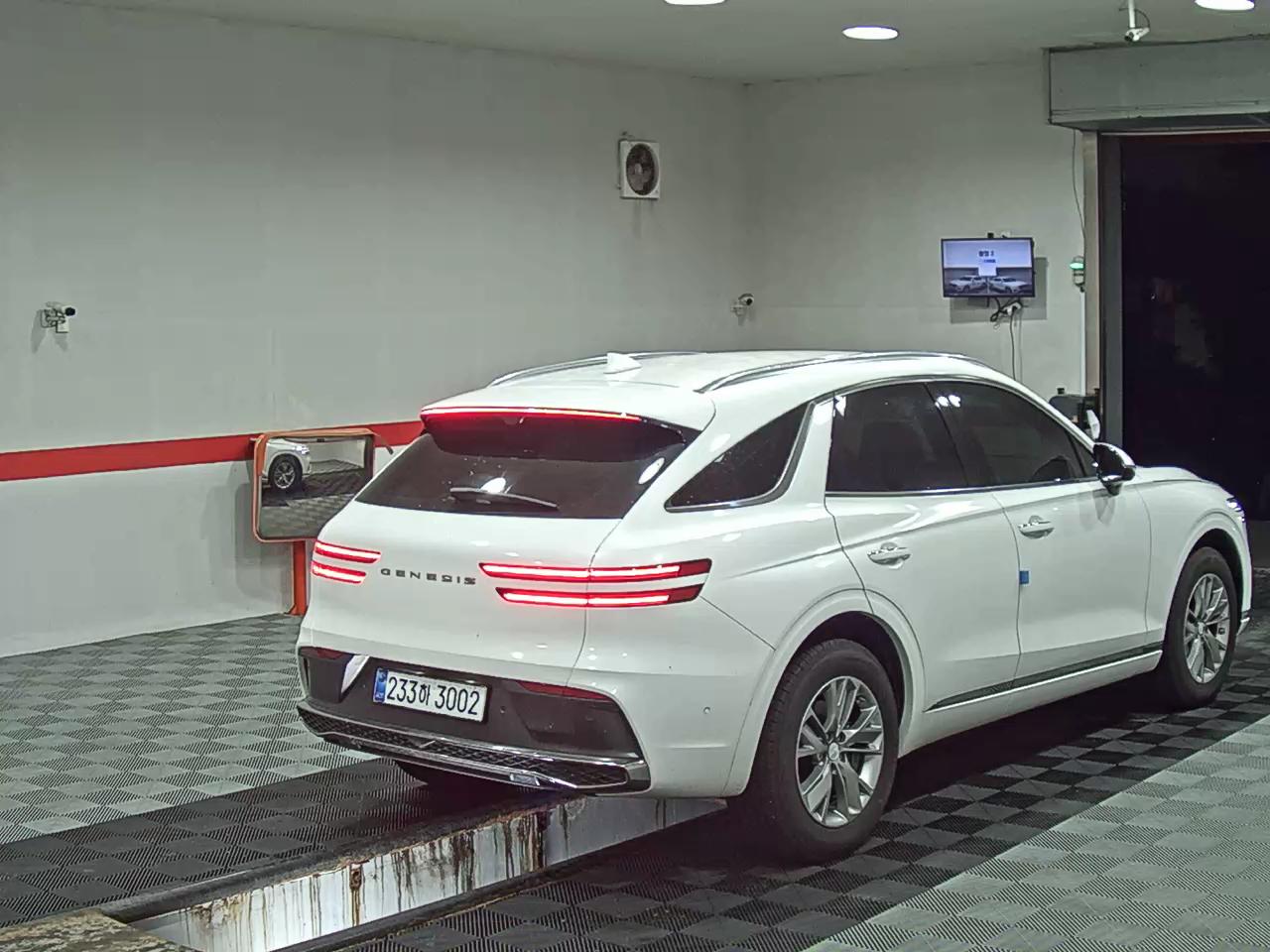 2026 - genesis gv70