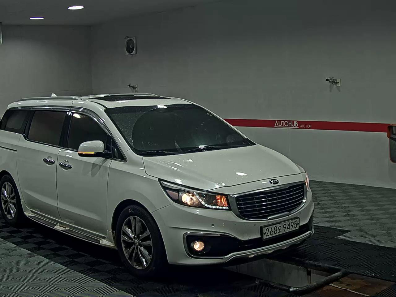 2018 - kia carnival