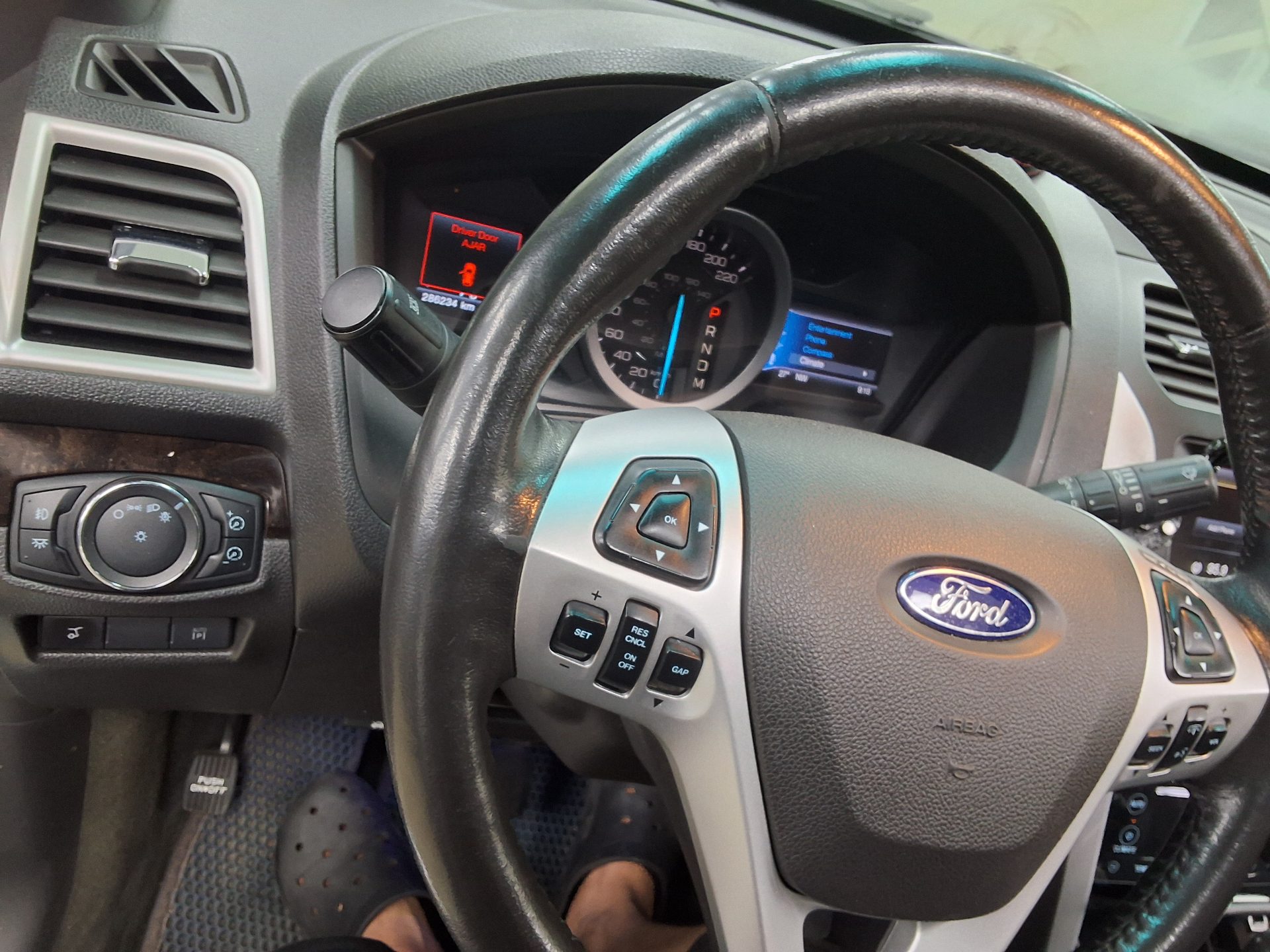 2013 - ford explorer
